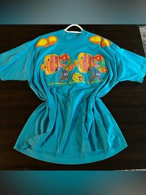 Vintage Fruit of the Loom Turquoise Short Sleeve Tee with Colorful Fish Appliqué